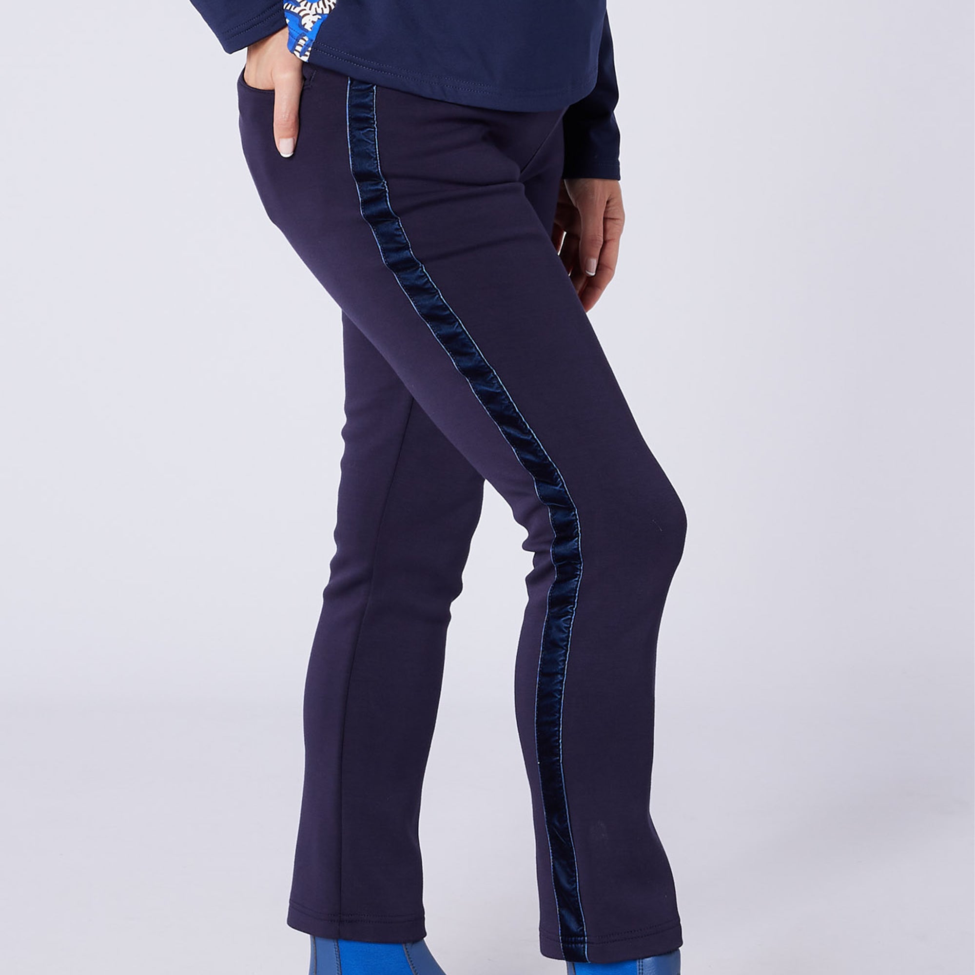 Swing Out Sister Amber Thermal Pull On Ladies Golf Trousers True Navy 33 Inch